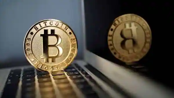 Crypto Prices Today: Bitcoin Gains, Dogecoin, Shiba Inu, Solana Plunge Amid Volatility